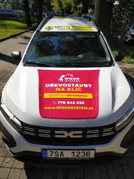 Poděkování za spolupráci při realizaci projektu, sociální automobil Dacia Jogger určený pro Domácí h